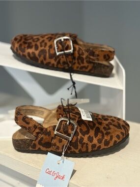 NEW— Toddler Berlin Clogs – Cat & Jack Brown Leopard Spot Little Girls Size 7
